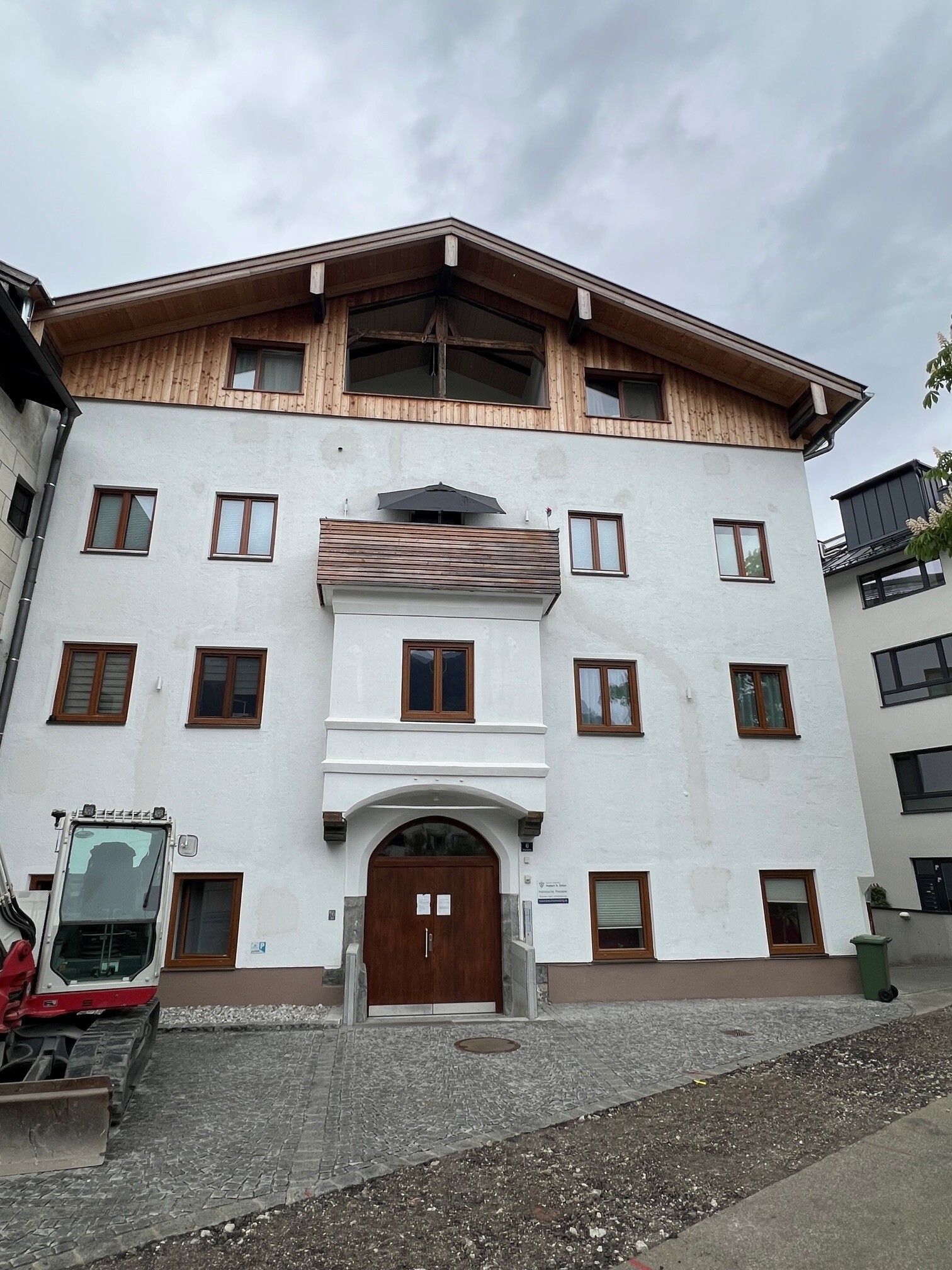 Anlegerobjekt Schwaz: großes Wohngebäude mit 12 Wohnungen, in guter Lage Schwaz, 6130 Schwaz, Zinshaus / Renditeobjekt